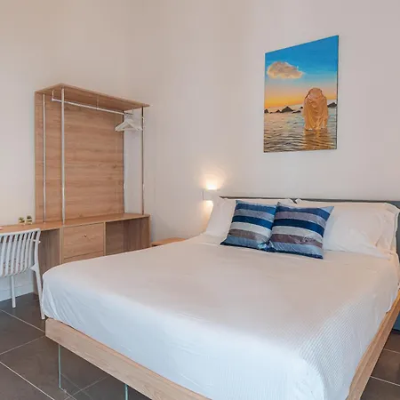 La Dimora Di San Nicola Aparthotel 4*