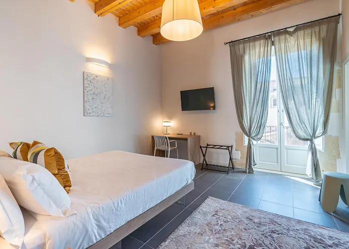 Aparthotel La Dimora Di San Nicola 4*